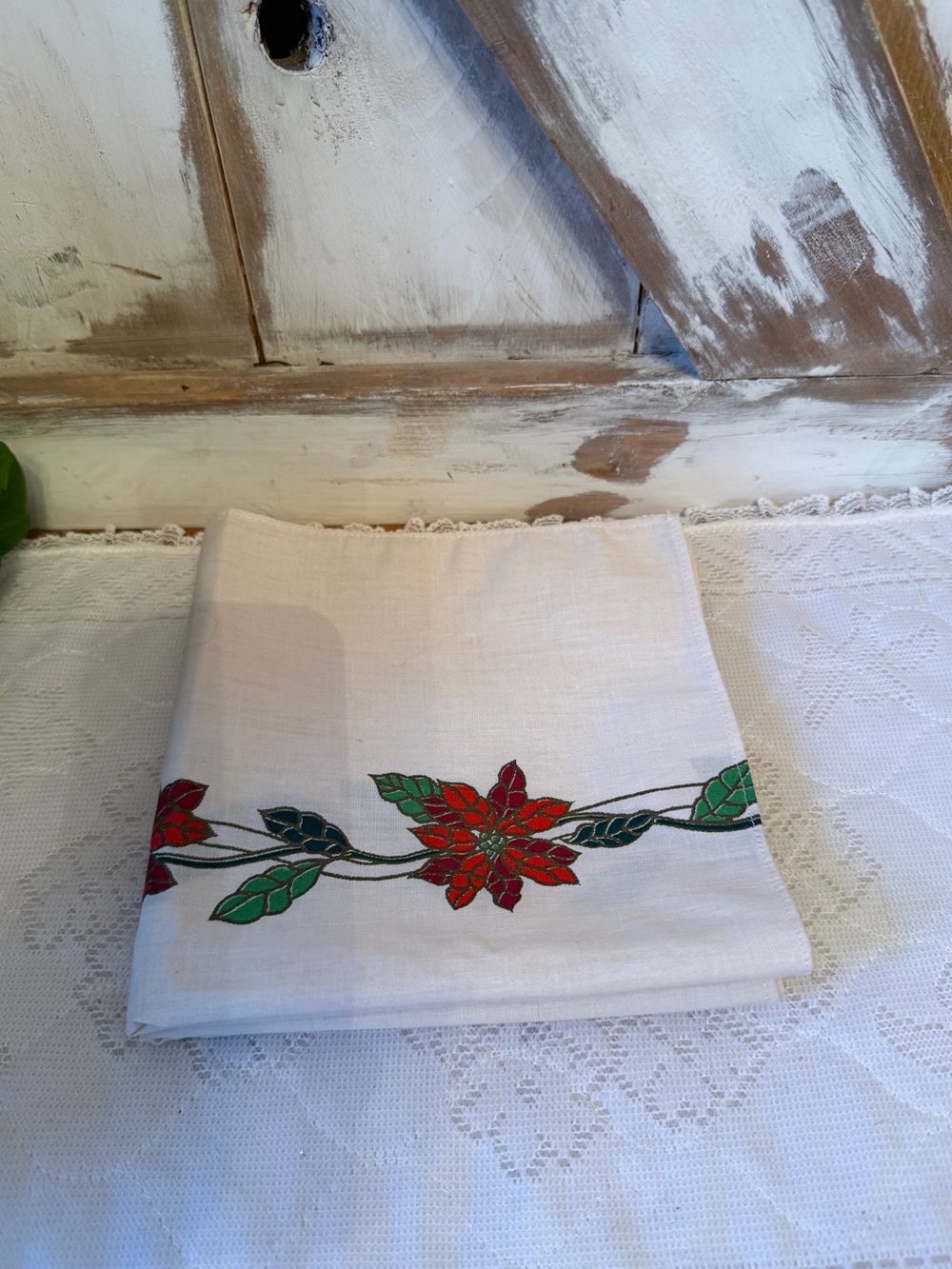 Vintage Poinsettia Linen Napkin